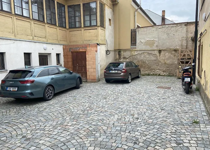 Stylove Ubytovani V Historickem Centru Litomysle